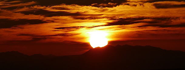 fantastischer Sonnenuntergang in der Namib