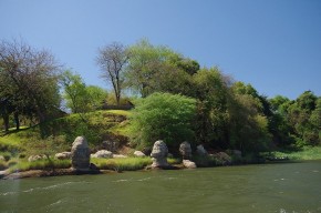 Am Kafue River präsentiert sich die Landschaft abwechslungsreich.
