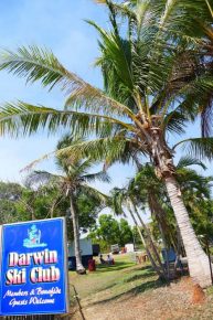 In Darwin gibt es einen Skiclub unter Palmen.