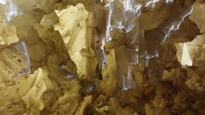beeindruckende Gipskristalle in der Marienglashöhle