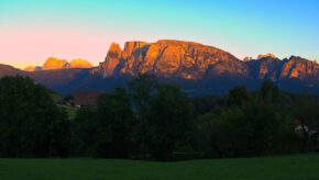 Alpenglühen - die Sonne ist fast weg.